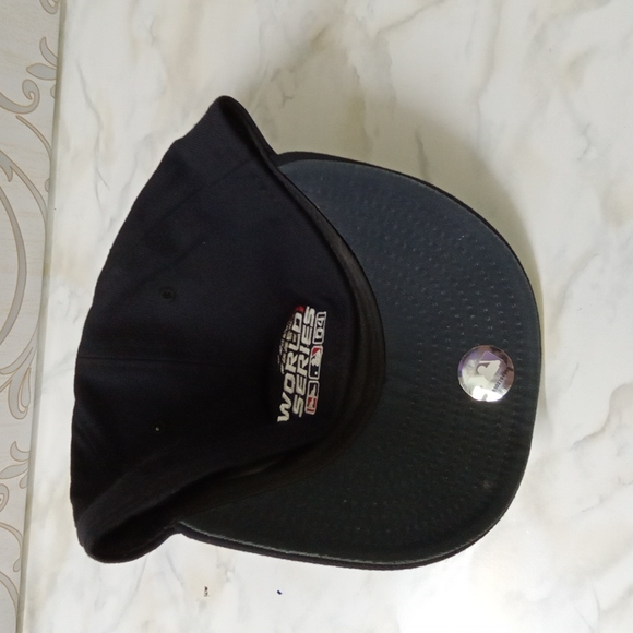 Baseball hat - Picture 2 of 3